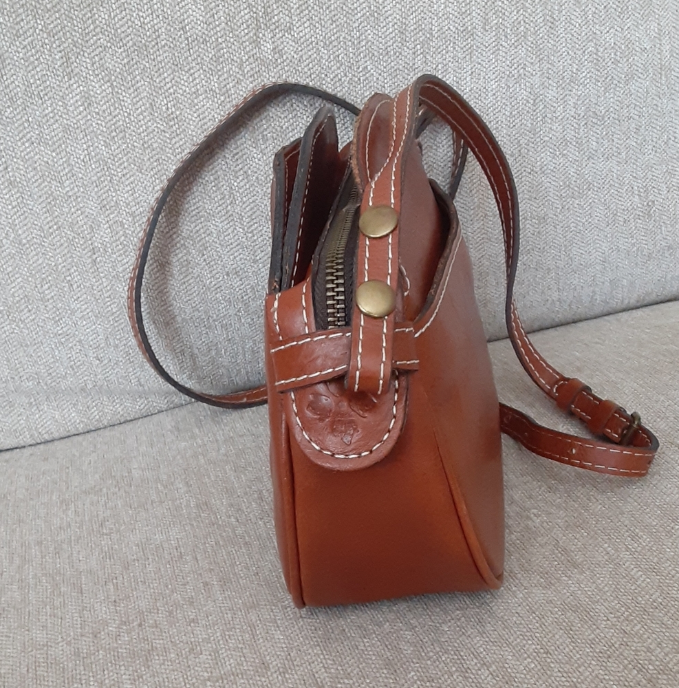 Patricia Nash Elegant English Tan Leather Crossbody Bag - Picture 2 of 14